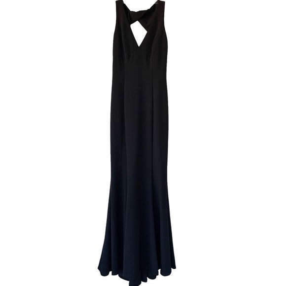 Vince CAMUTO, Floor Length Gown - Picture 3 of 5